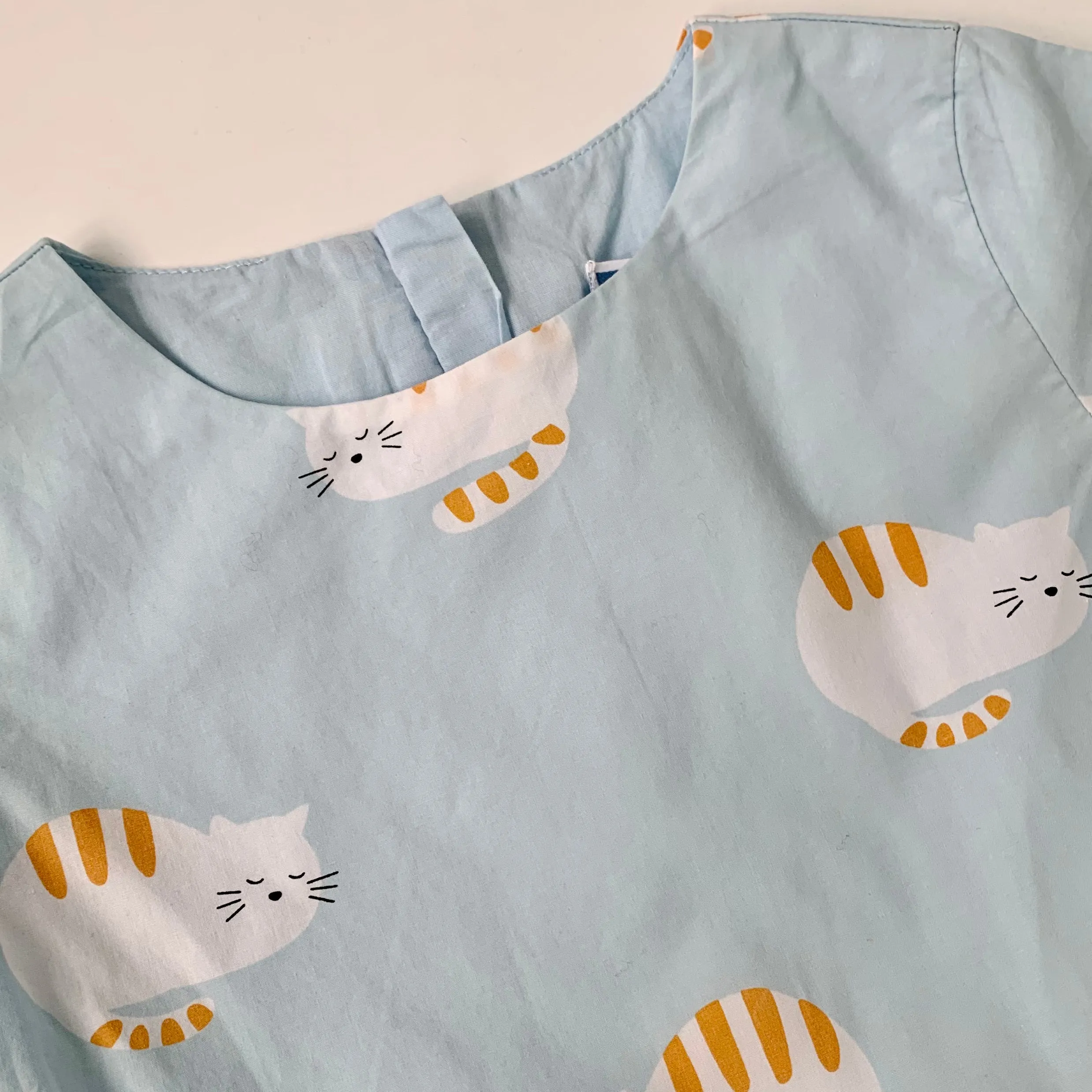 Jacadi Blue Cat Print Dress: 3 Years