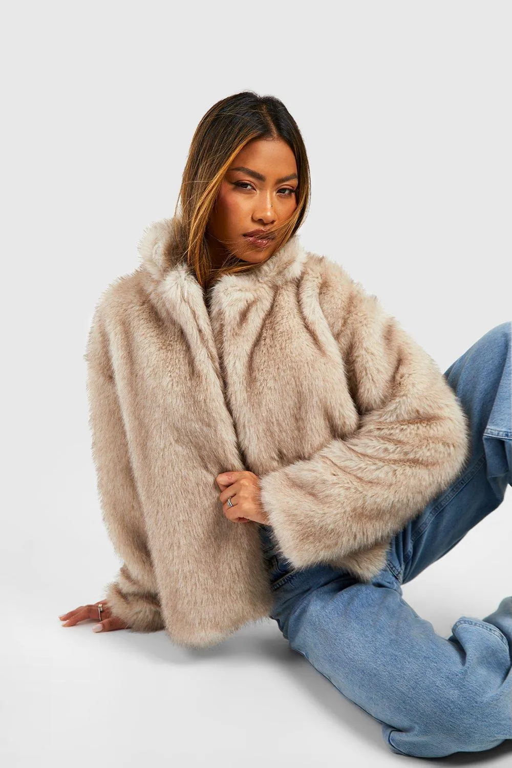 Premium Vintage Look Faux Fur Short Coat