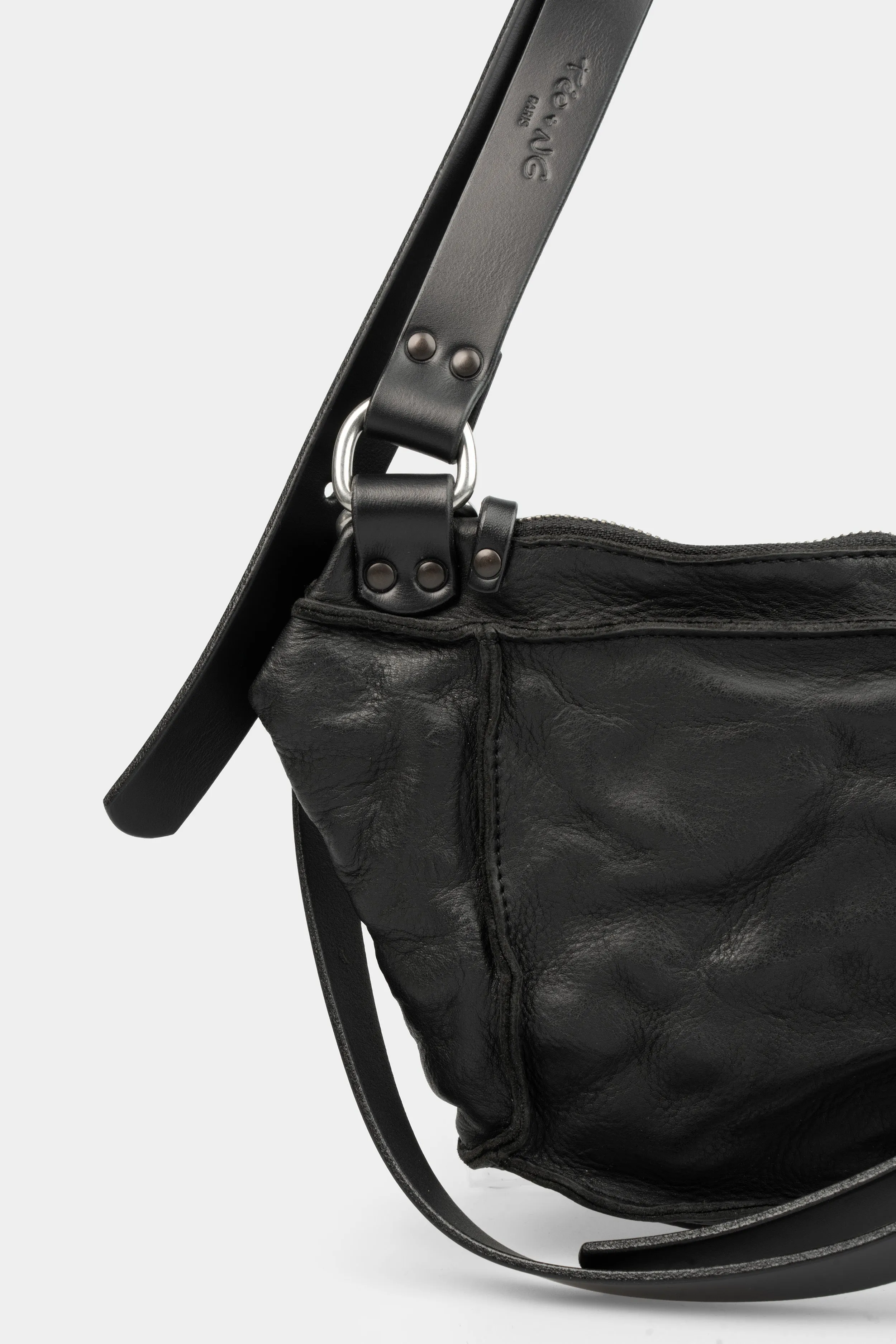 Rui shoulder / crossbody leather harness bag