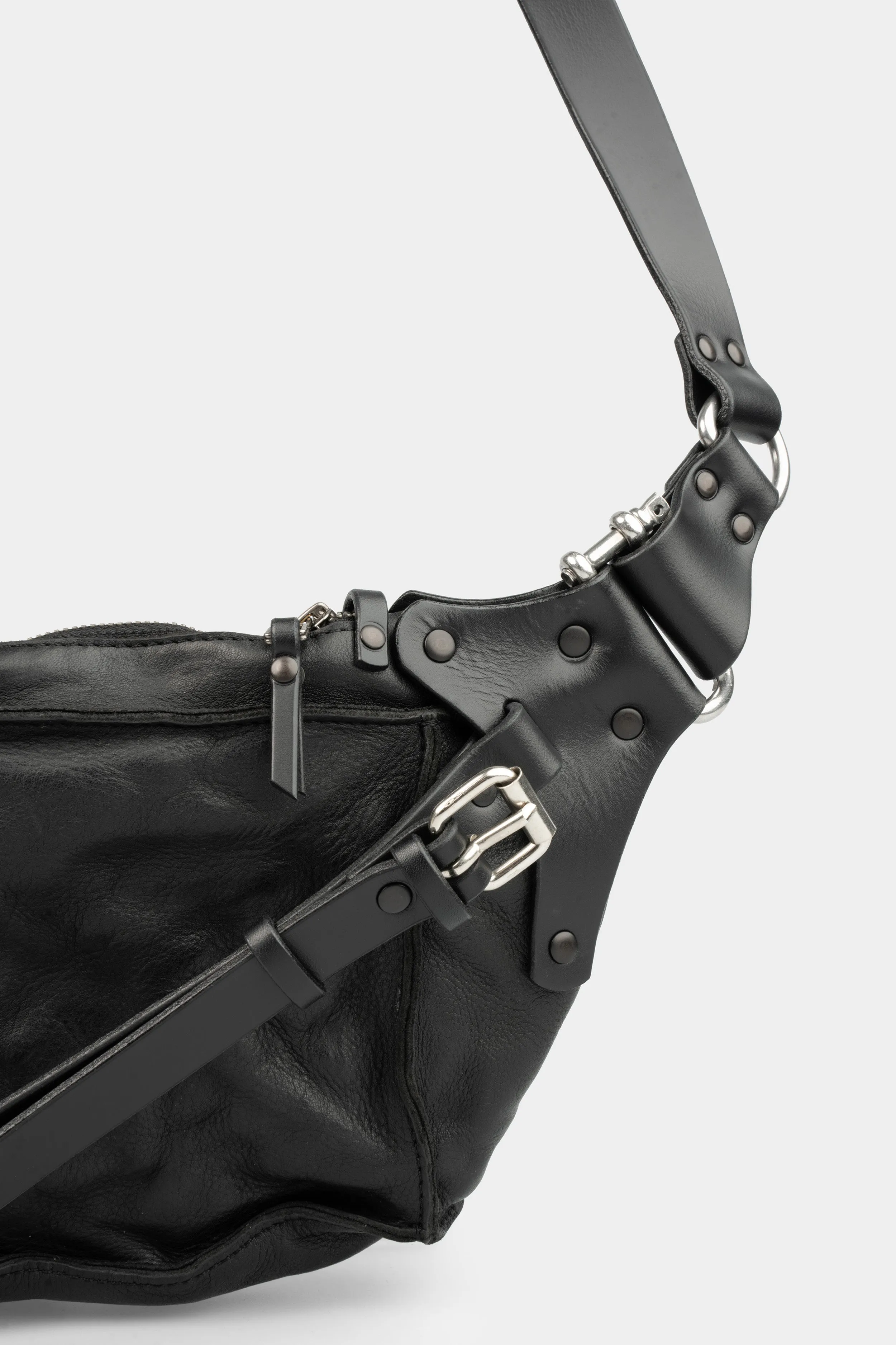 Rui shoulder / crossbody leather harness bag