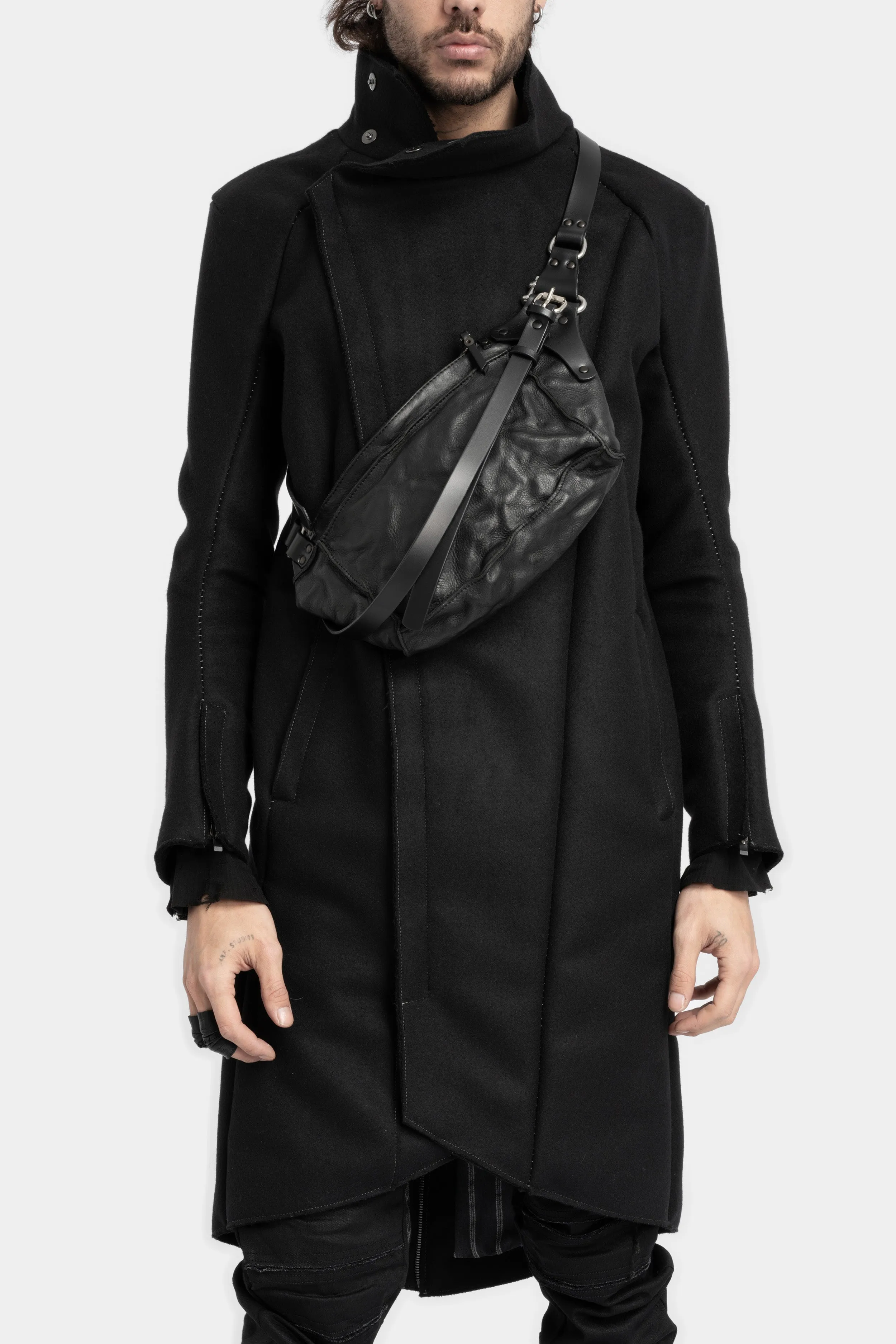 Rui shoulder / crossbody leather harness bag