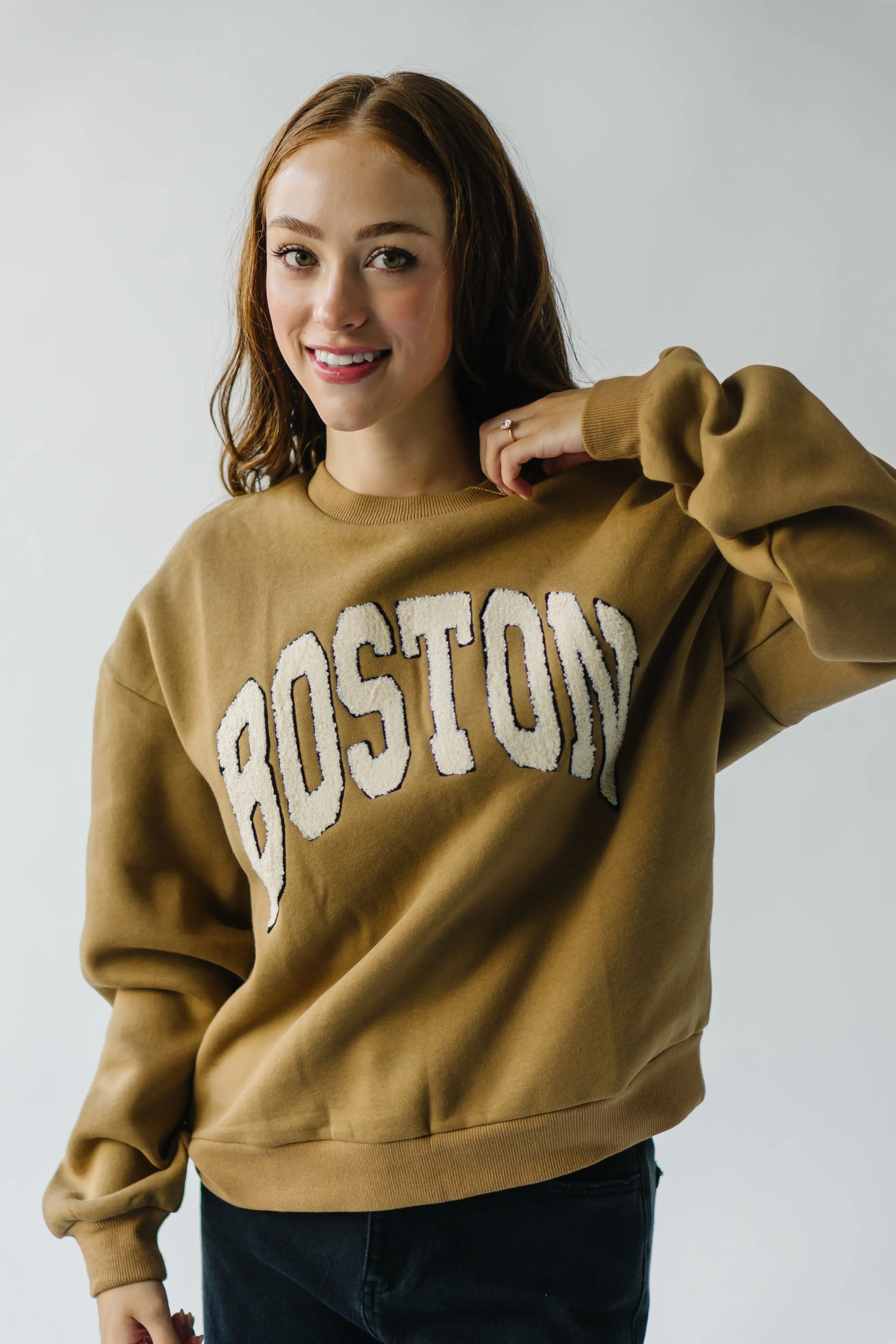 The Boston Sweatshirt in Tan