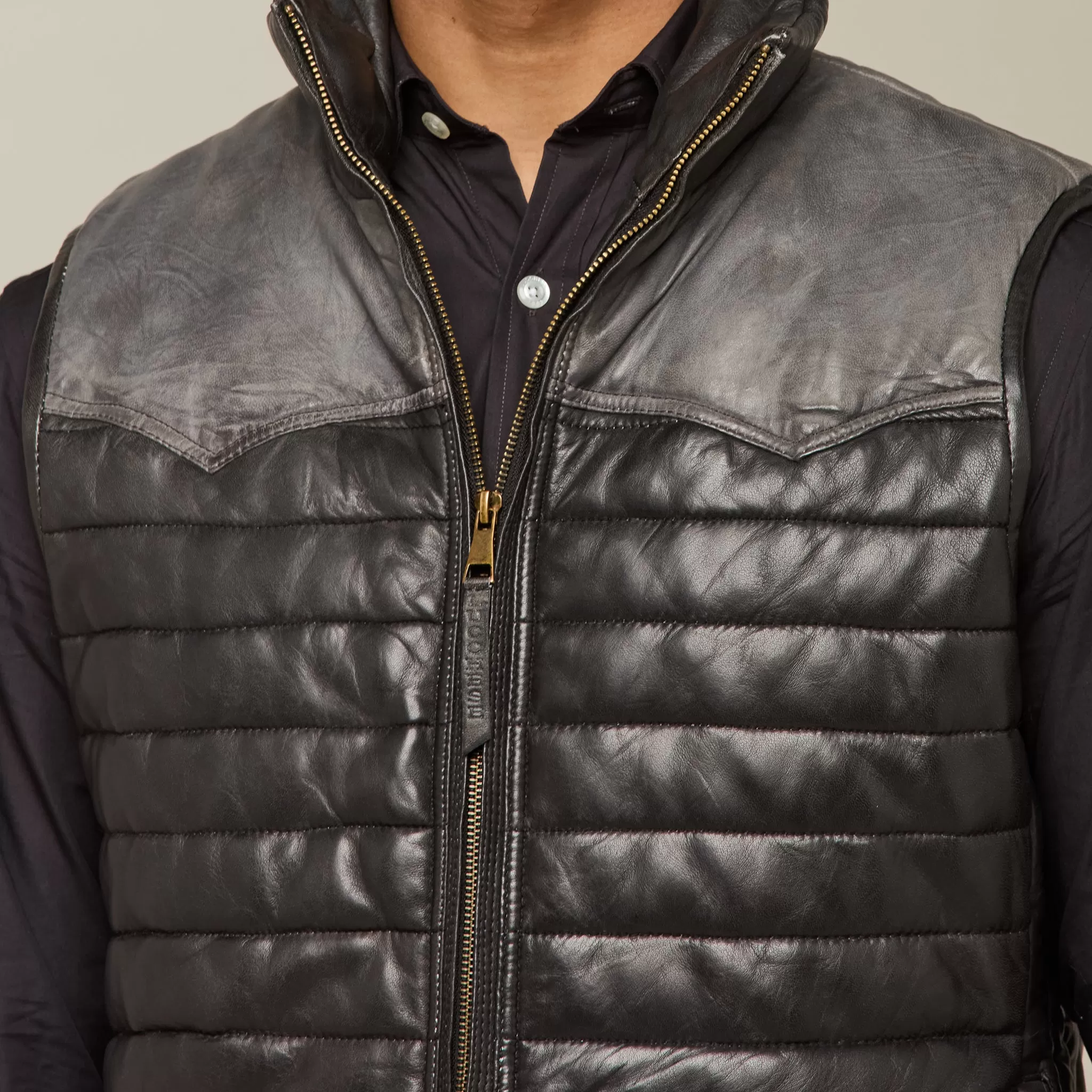 Western Yoke Leather Vest :: Black