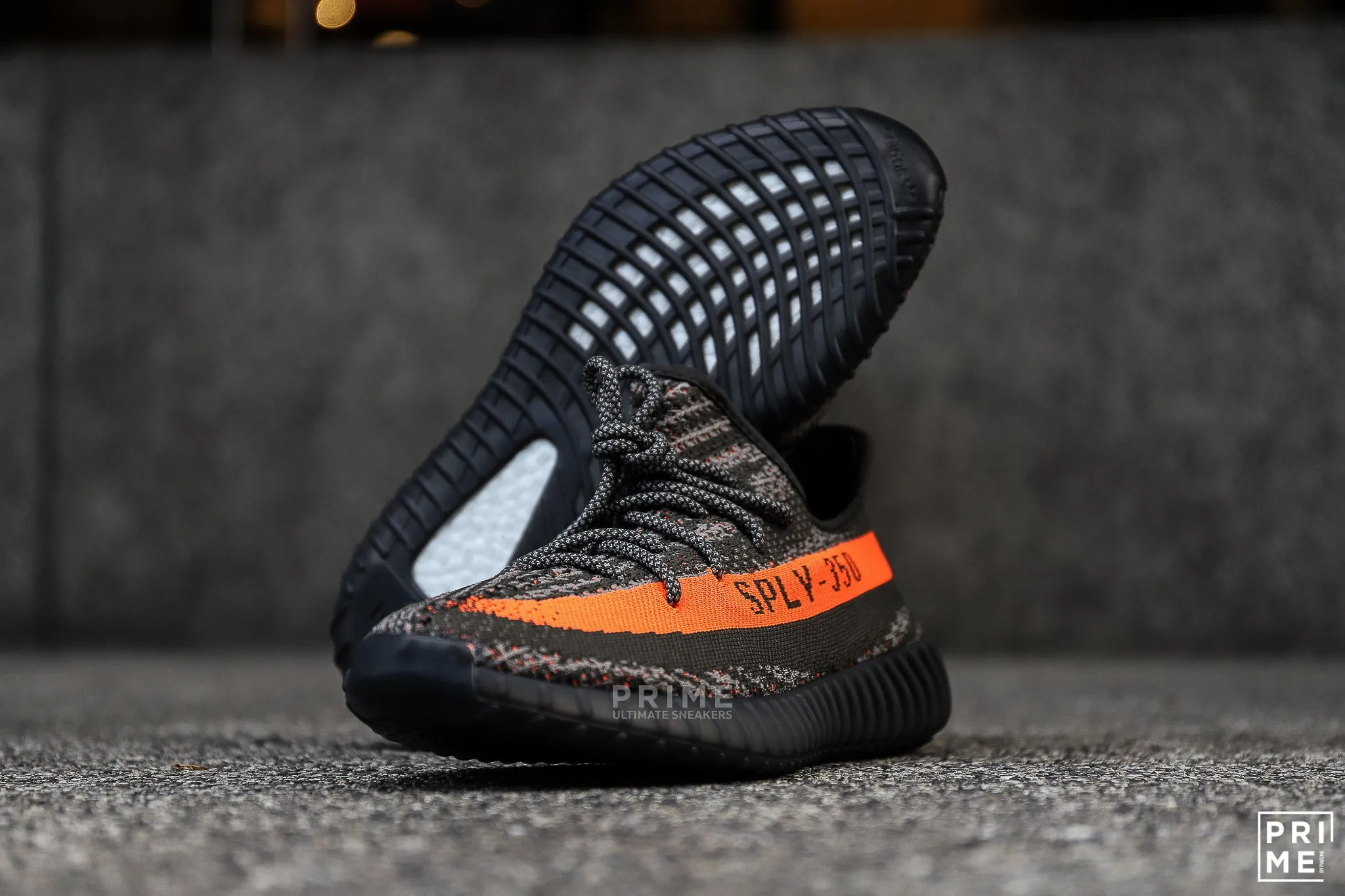 Yeezy 350 V2 Carbon Beluga (HQ7045)