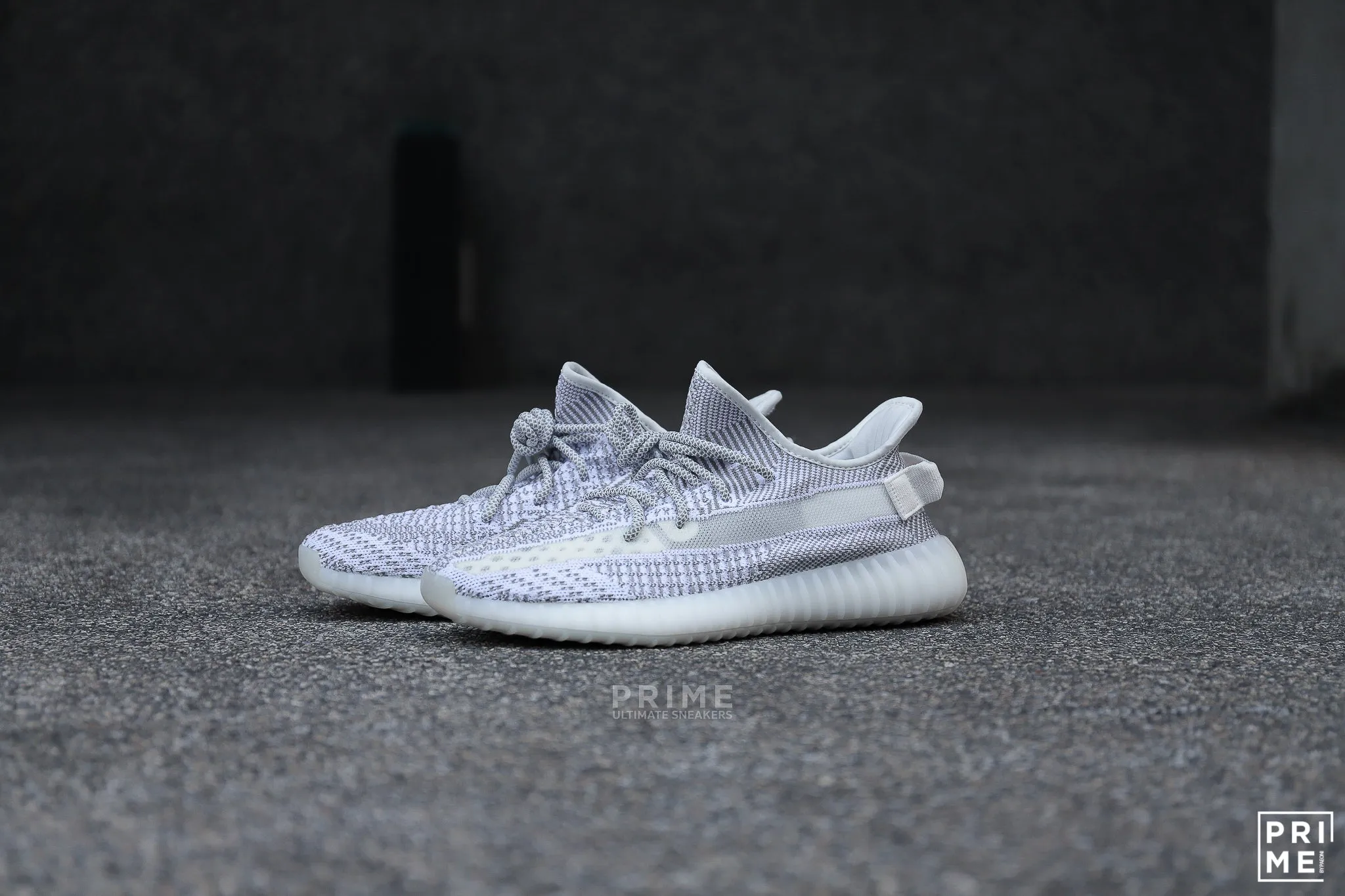 Yeezy 350 V2 Static (EF2905)